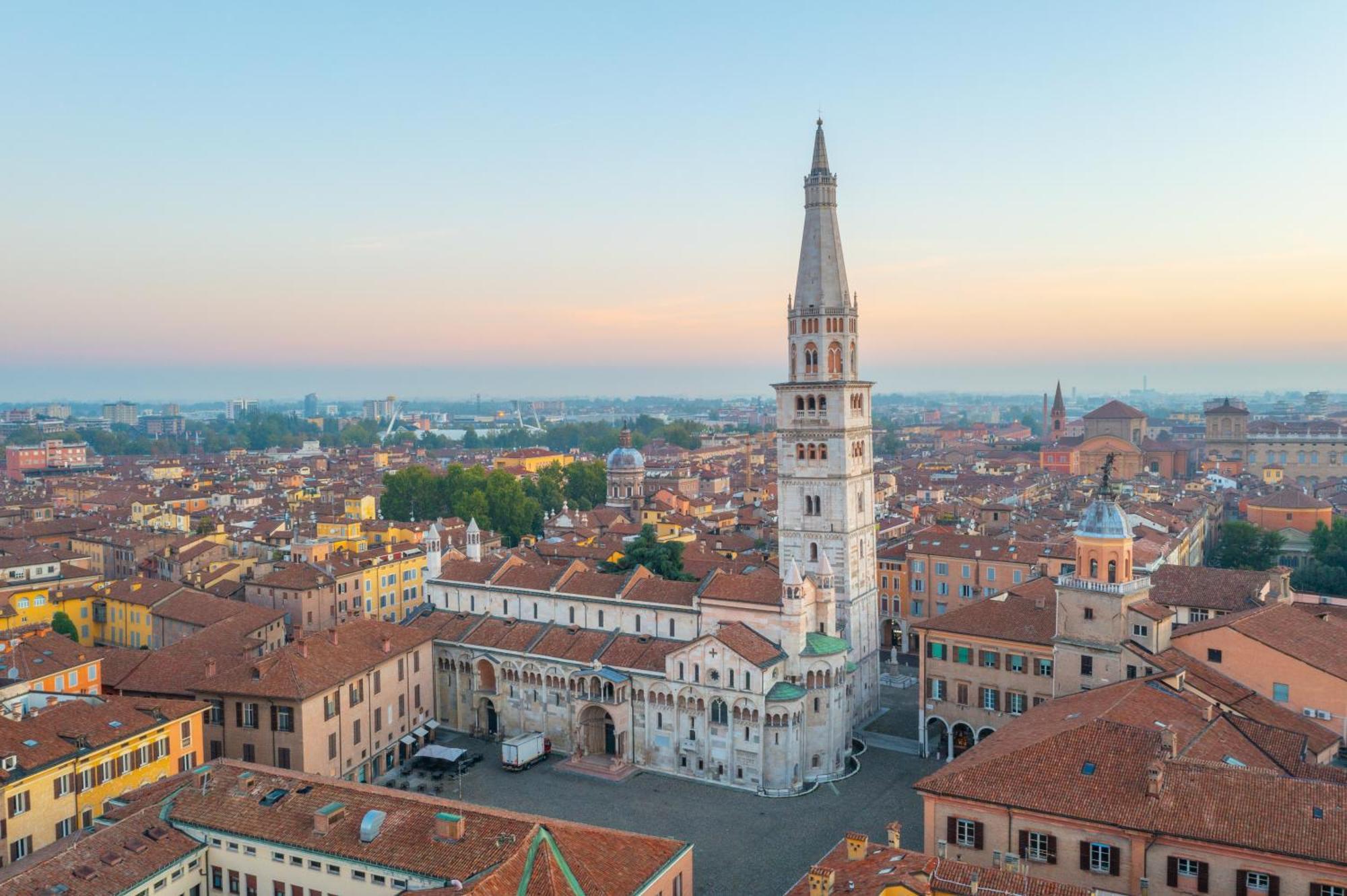 Modena Visit Apartment Экстерьер фото