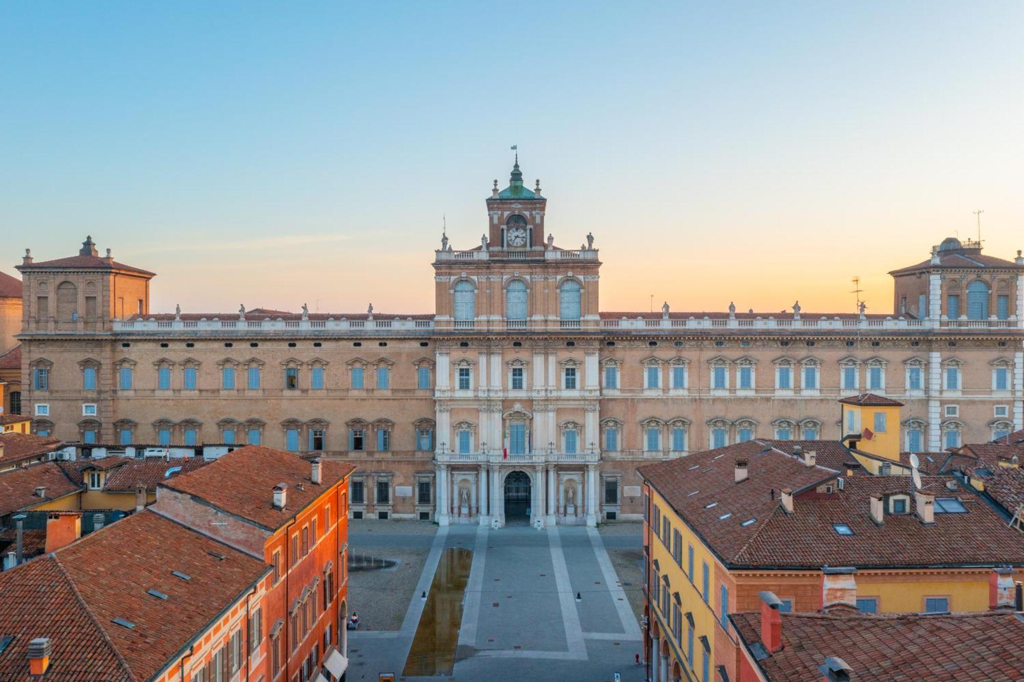 Modena Visit Apartment Экстерьер фото
